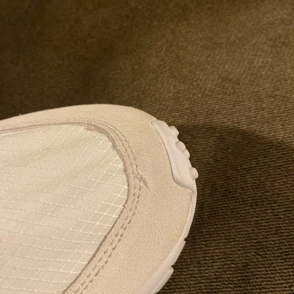 Classic Leather Legacy Sneaker - Picture 5 of 6